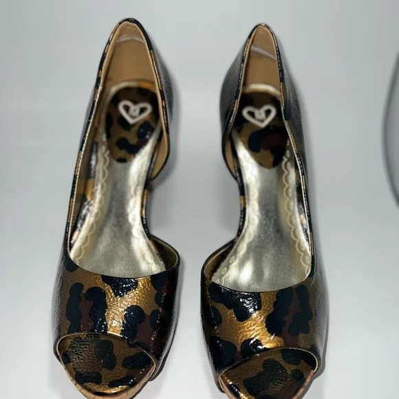 47. Madeline Shoes Leopard Print Heels - Picture 3 of 11